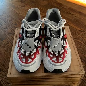Sacouny Grid Web Walking Shoes